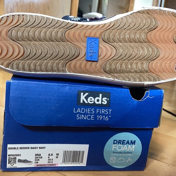 Keds Canvas Slip on Sneakers - Picture 2 of 2